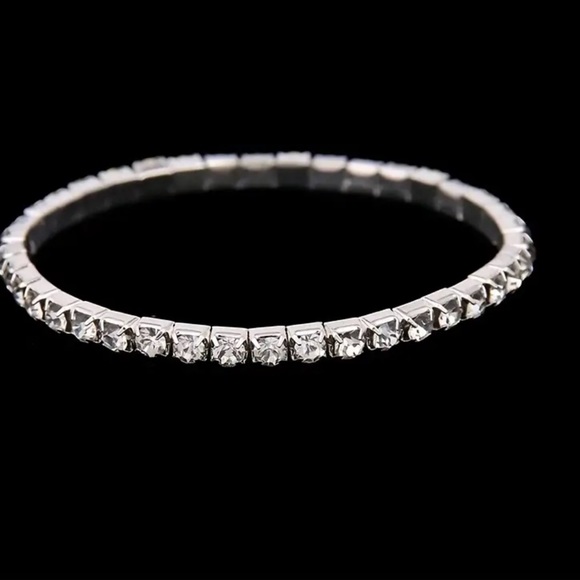 Stretchy Tennis Bracelet-Silver